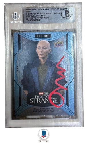 Tilda swinton signed 2022 - swinton,